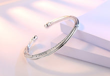Load image into Gallery viewer, Silver winding soul bracelet