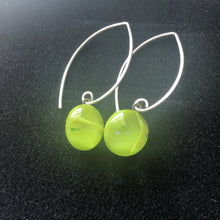 Load image into Gallery viewer, Lime Twist-Fused-Glass-Earrings
