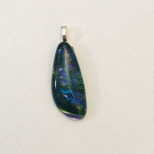 Load image into Gallery viewer, Smaragdine-Glass-Fused-Pendant
