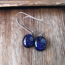 Load image into Gallery viewer, Purple Oceans-Fused-Glass-Earrings