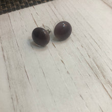 Load image into Gallery viewer, Purple stud earrings